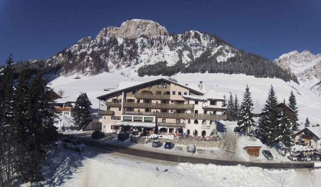 Hotel Mezdì