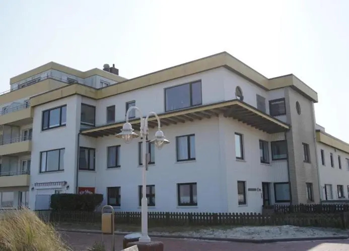 Strand-Zeit - ein Steinwurf zum Meer