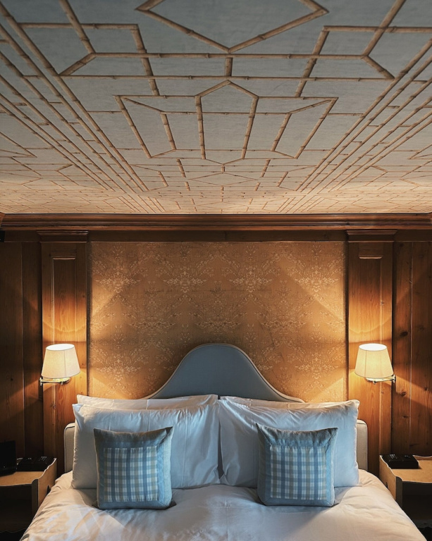 Double Suite with balcony (full double bed)