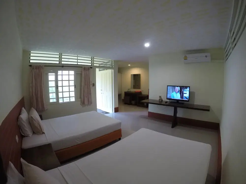 Standard Double room with balcony (twin beds)