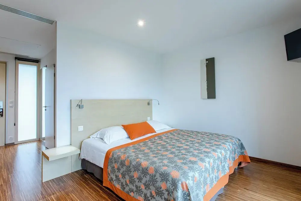 Privilege room