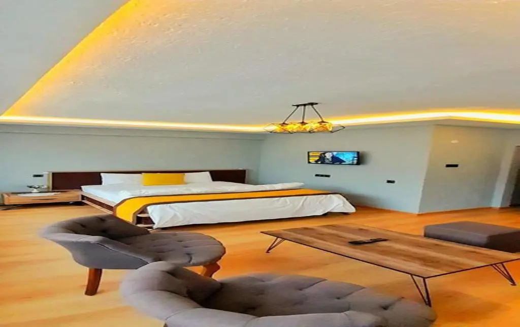 Standard Family room