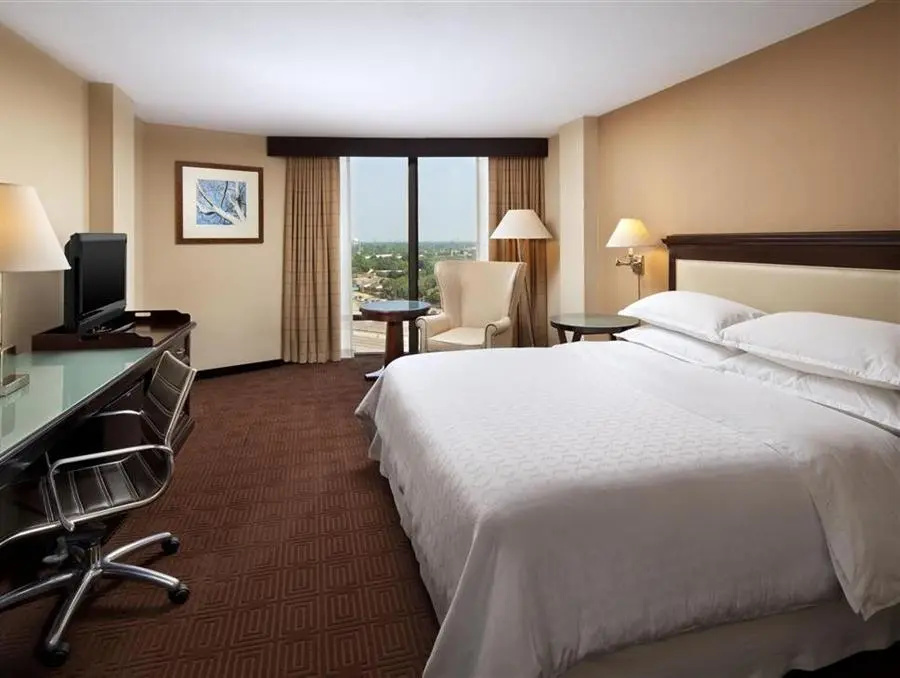 Sheraton Dallas Hotel by the Galleria - Chambres