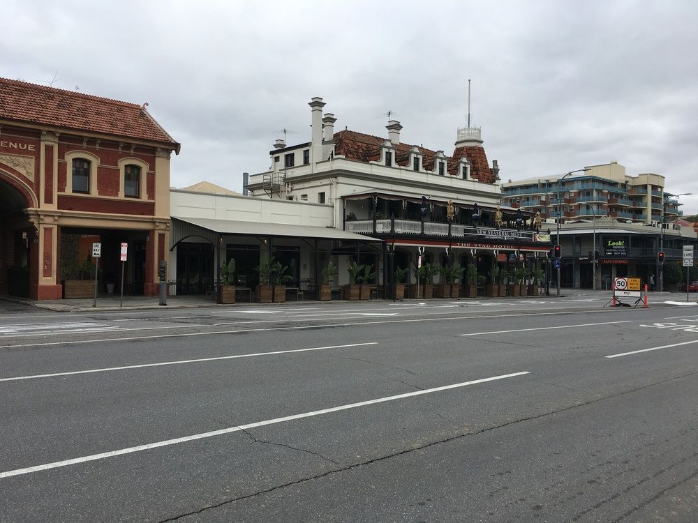 City Escape 2BD in Adelaides East End 2