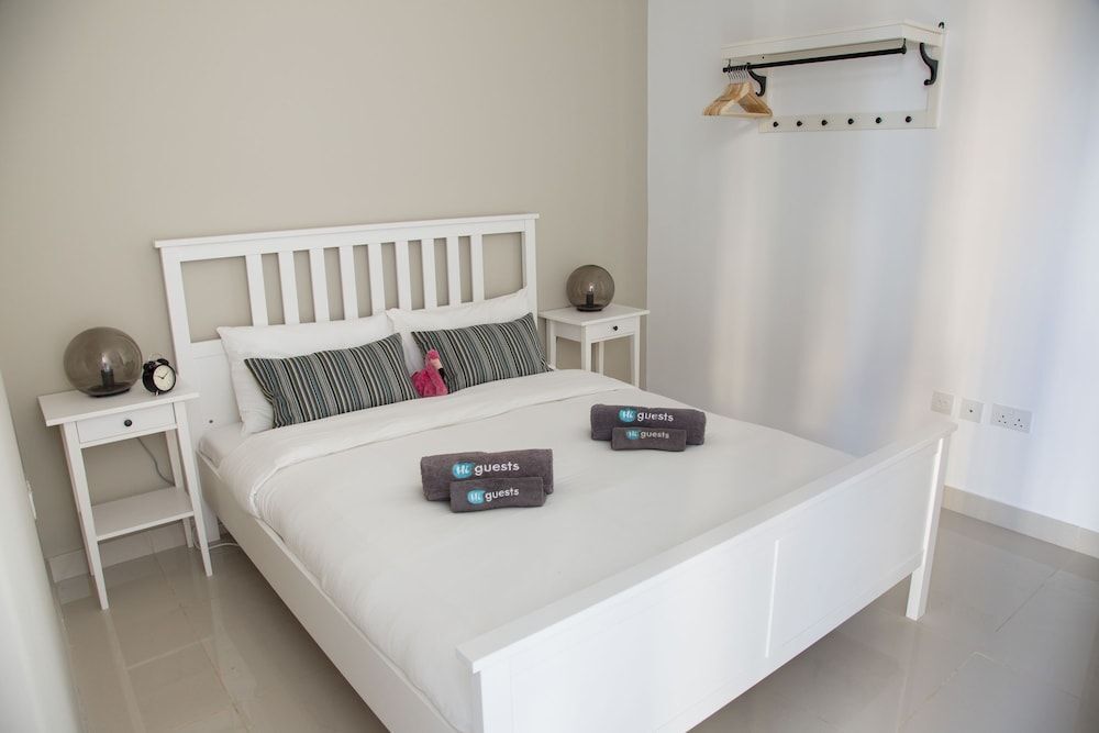 gallery_image_hidden_26