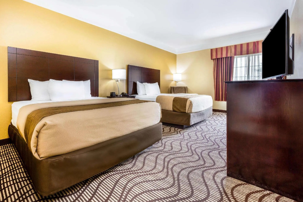 La Quinta Inn & Suites by Wyndham Angleton - Chambres