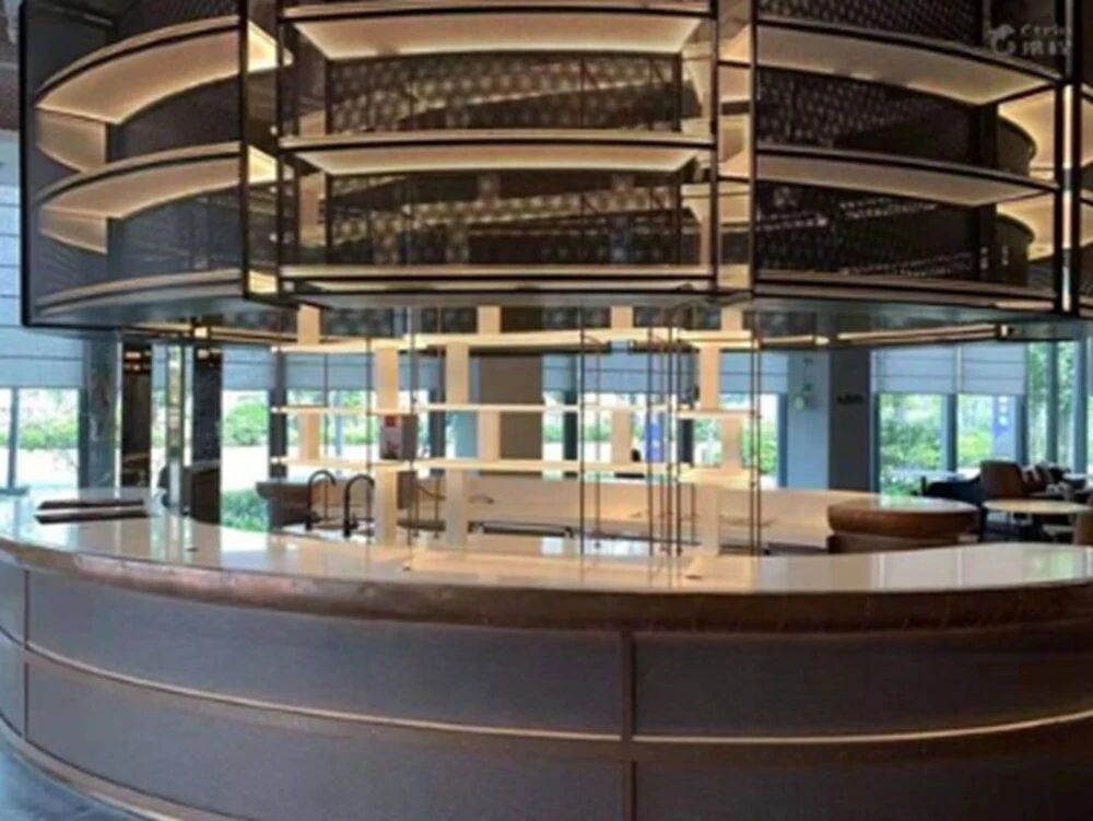 Lobby & Reception