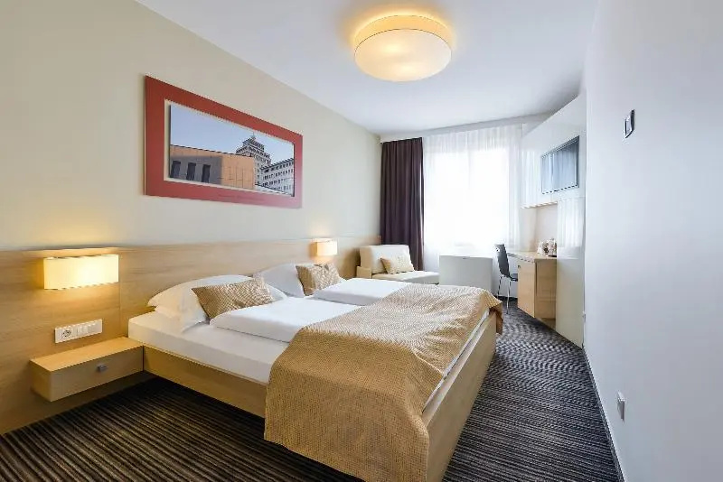 Ahotel Hotel Ljubljana - Chambres