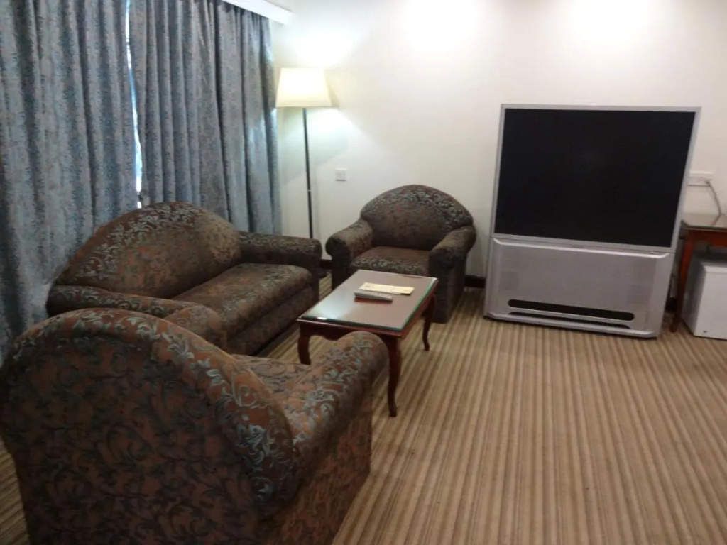 Hotel Celebration - Raipur - Général