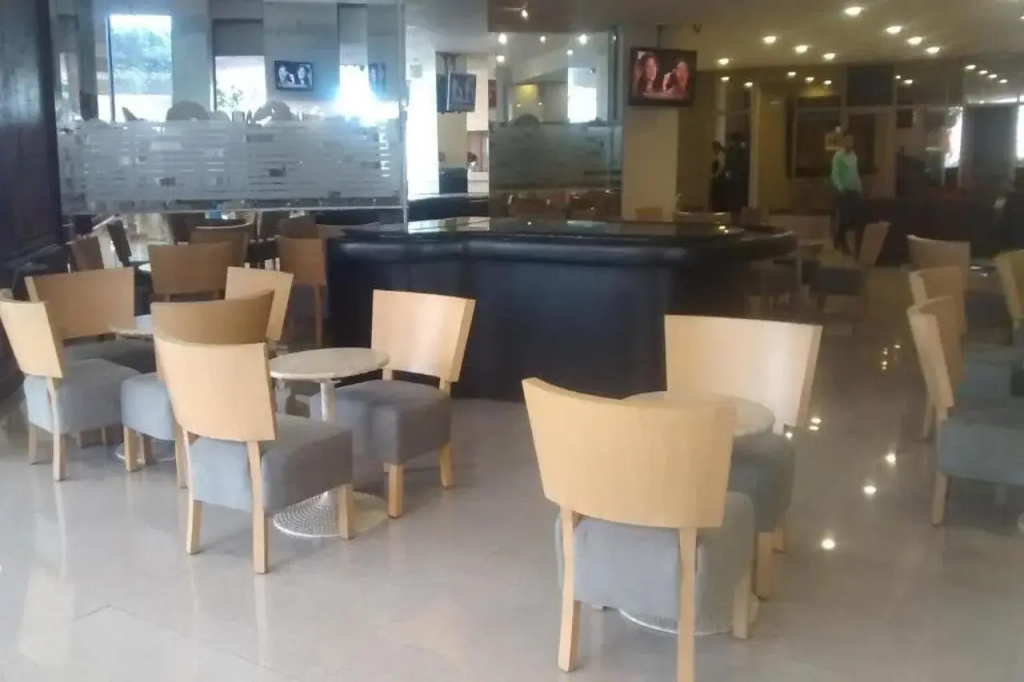 Hotel photo 11