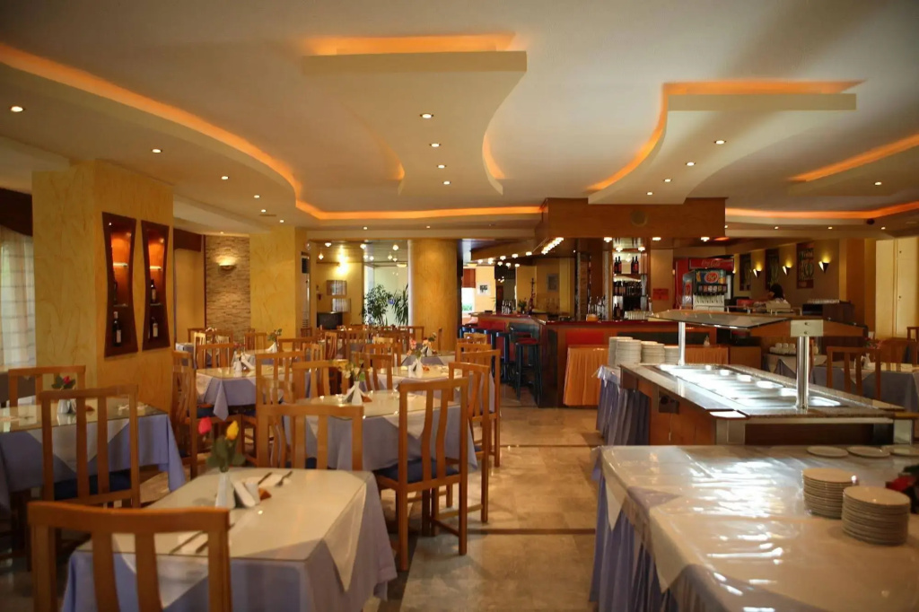 Hotel photo 19