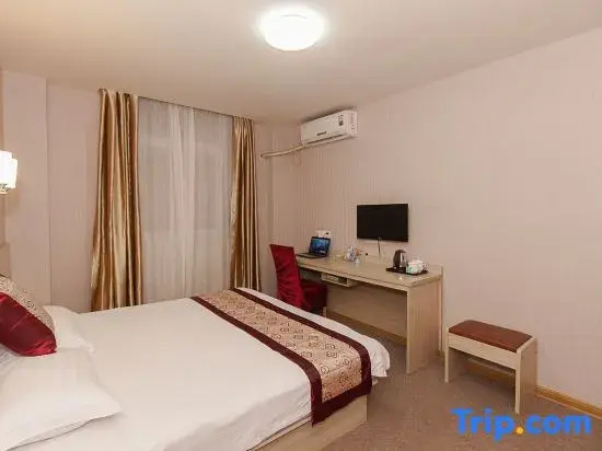 Deluxe Double room (full double bed)