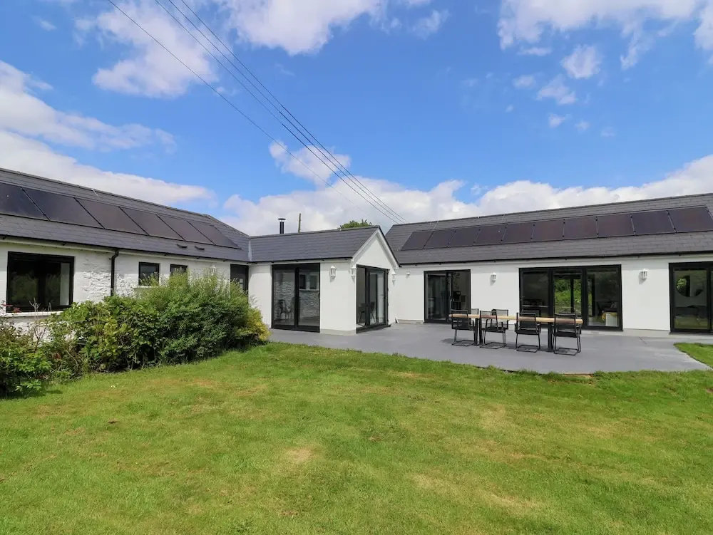 Hartgrove Farm Bungalows