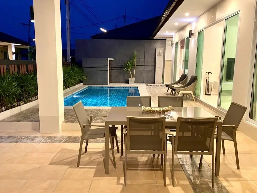 Luxury Pool Villa A10