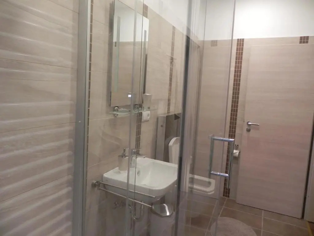 Deluxe Double room full double bed