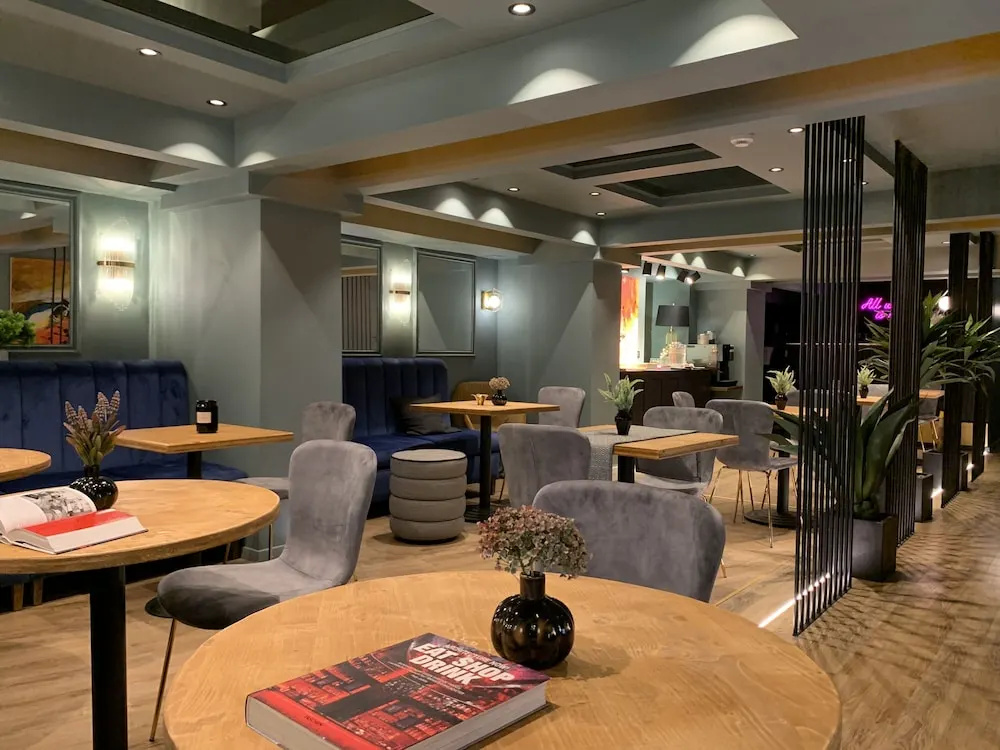 Hotel photo 16