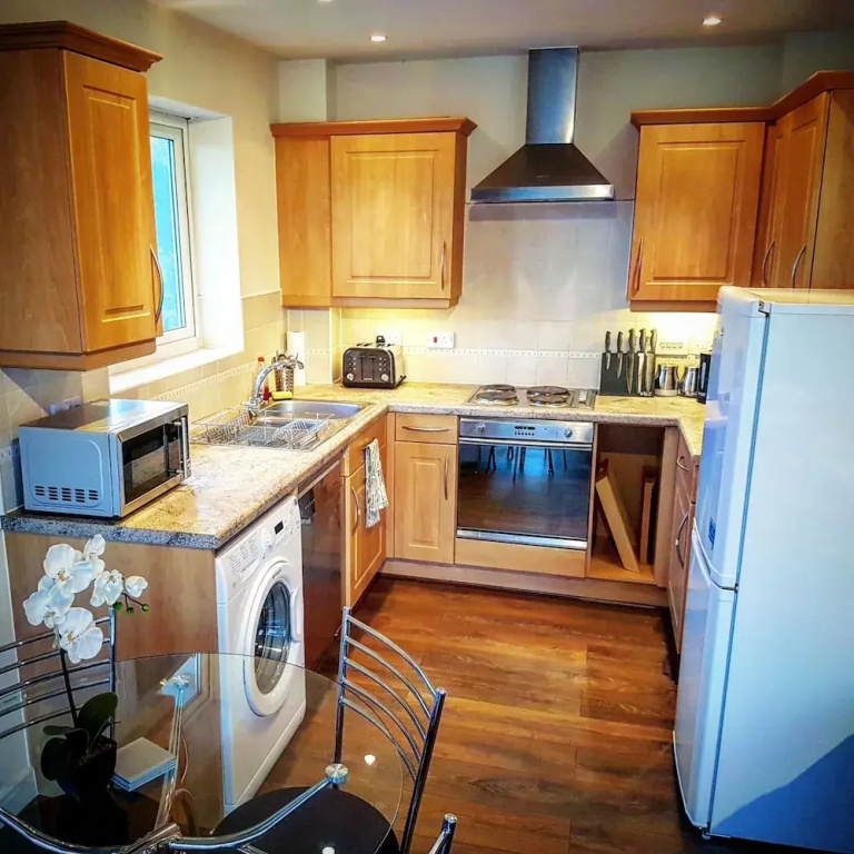Luxury Two Bedroom Apartments - фото 12