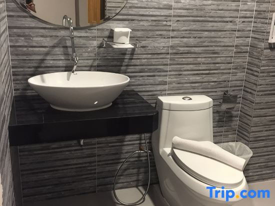 Tawan Anda Garden Hotel - Chambres