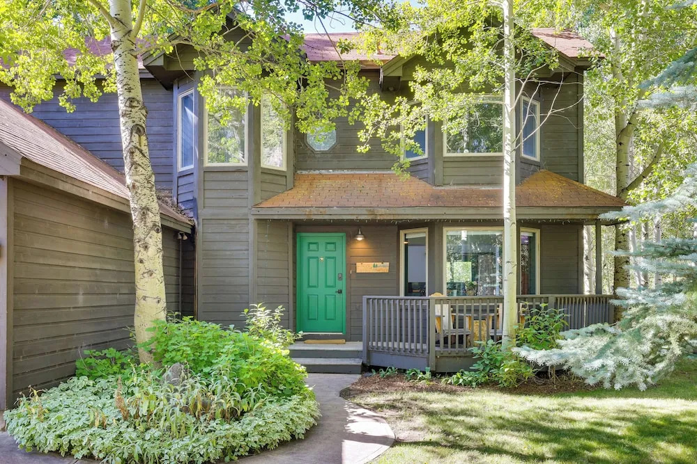 11 Mi to Slopes: Frisco Home w/ Hot Tub & Sauna!