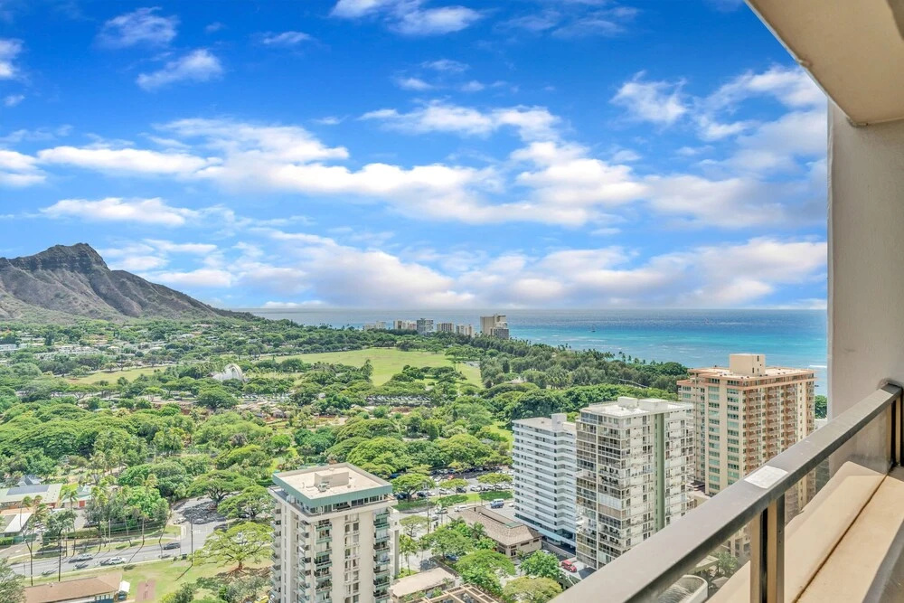 Spectacular Ocean & Diamond Head View 2 Bedroom Condo w/ Free Parking! by Koko Resort Vacation Rentals
