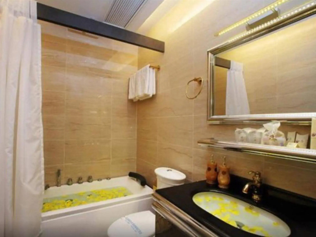 The White Hotel 8A Thai Van Lung - Général
