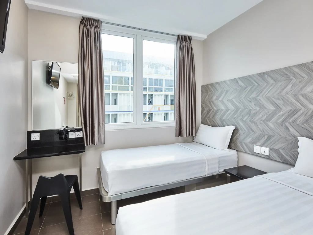 Superior Triple room