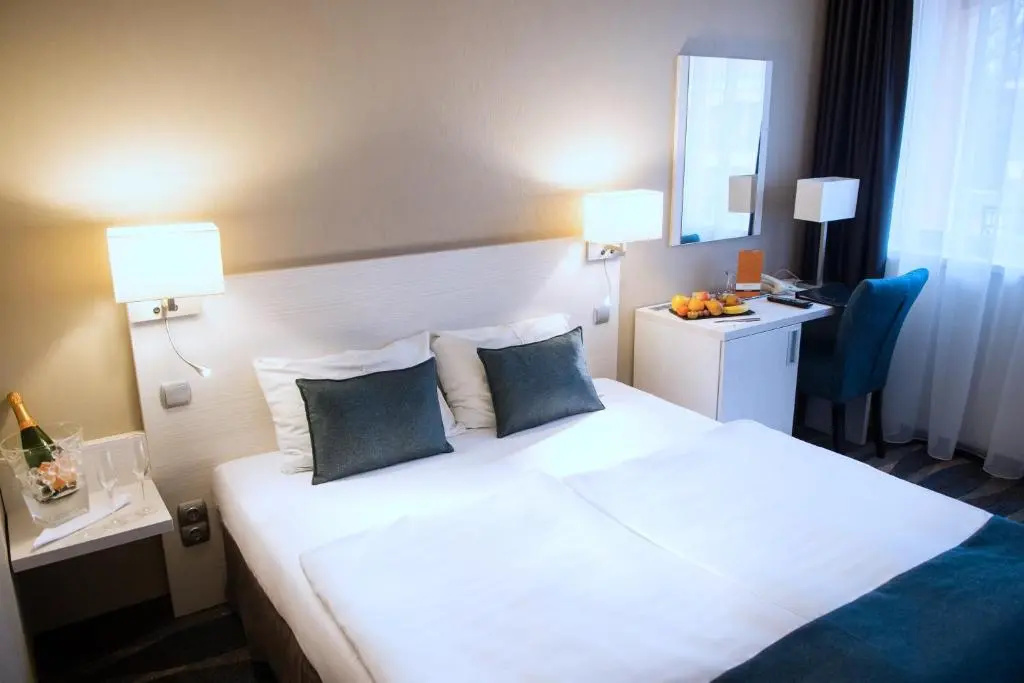 Superior Double room (full double bed)
