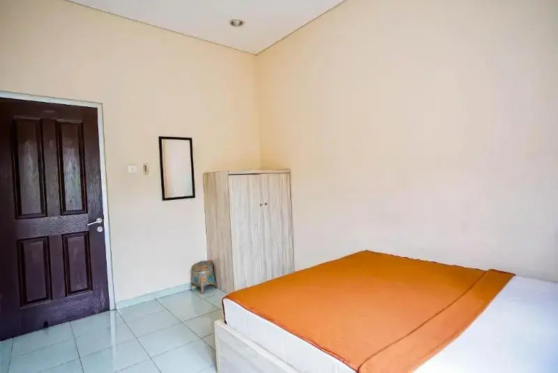 Superior Double room (full double bed)