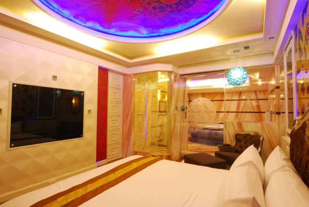 Comfort room