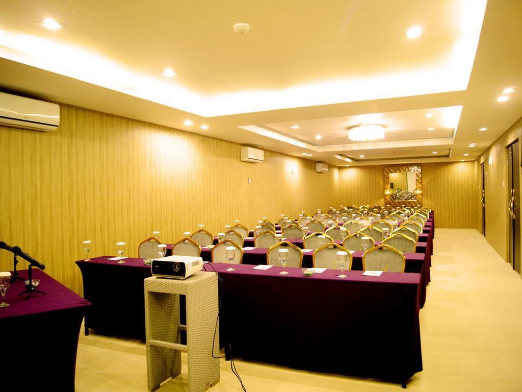 Amaroossa Suite