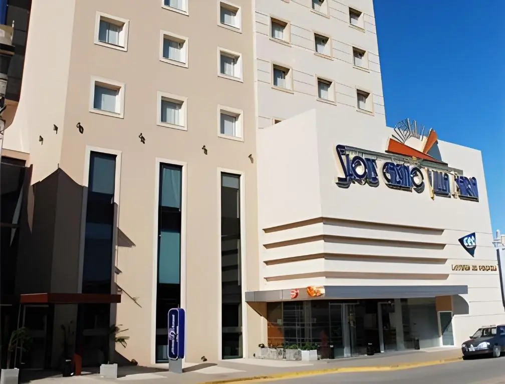 Howard Johnson by Wyndham Villa Maria Casino
