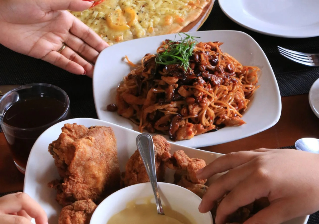 Food & Beverage