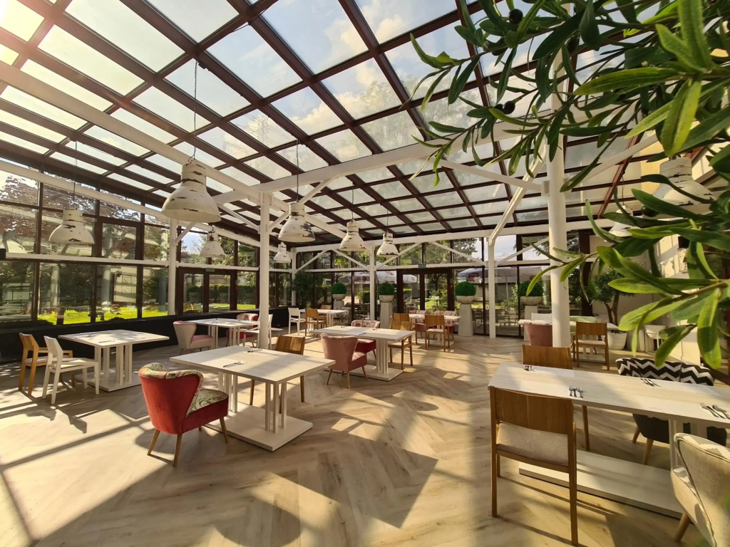 Grand Royal Hotel - фото 32