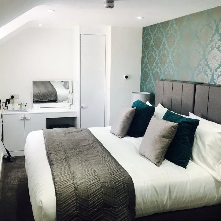 Standard Double room with sea view (full double bed)