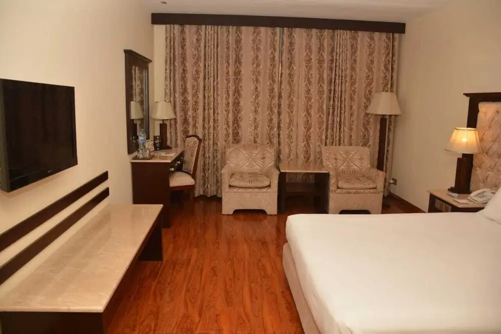 Islamabad Hotel - Chambres