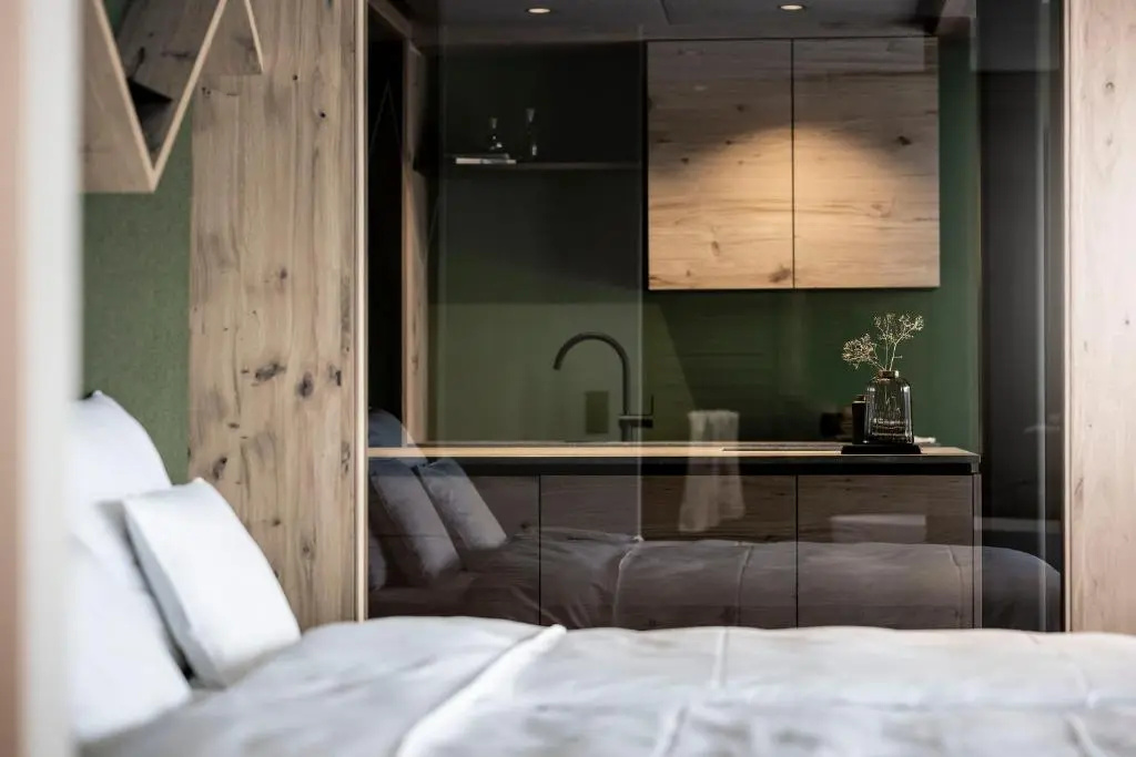 Apartment with balcony