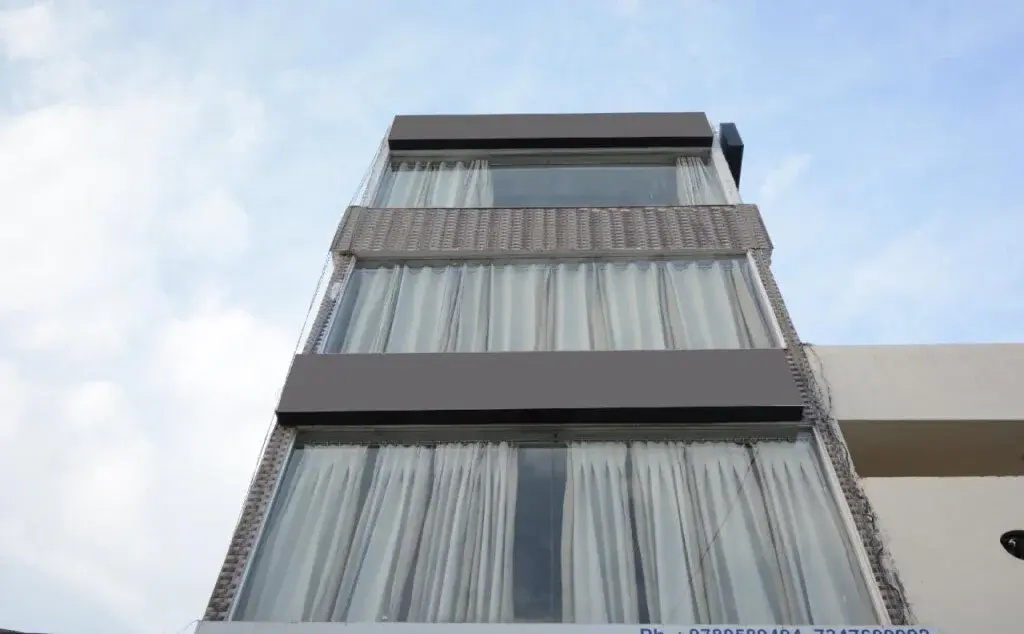 Hotel Mm Crown By OYO Rooms