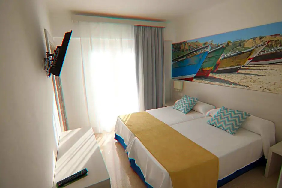 Standard room with balcony