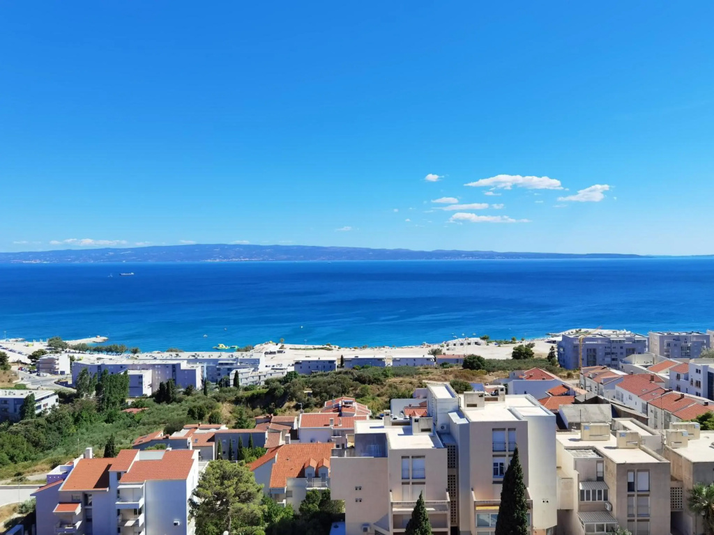 T-star, 2-bedroom apartment with magnificent beach view