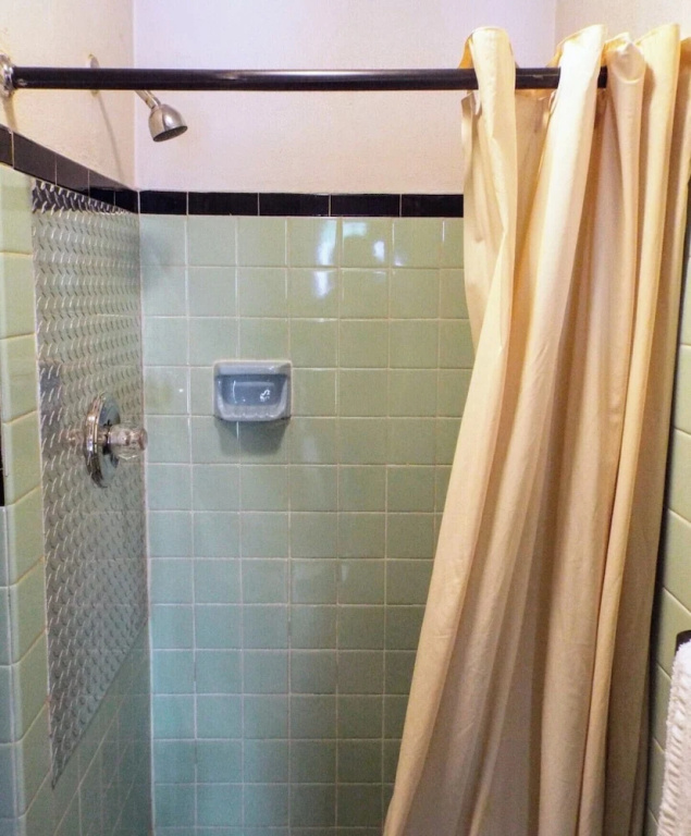 Classic Quadruple room