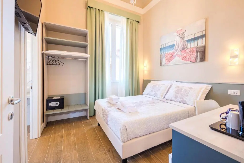 Economy room
