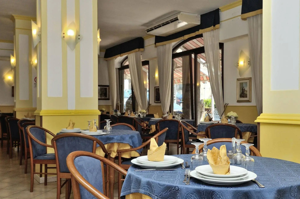 Hotel photo 26