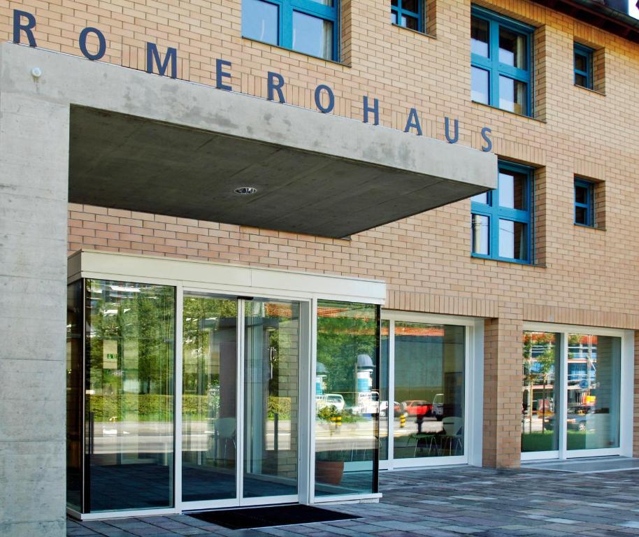 Seminarhotel Romerohaus image