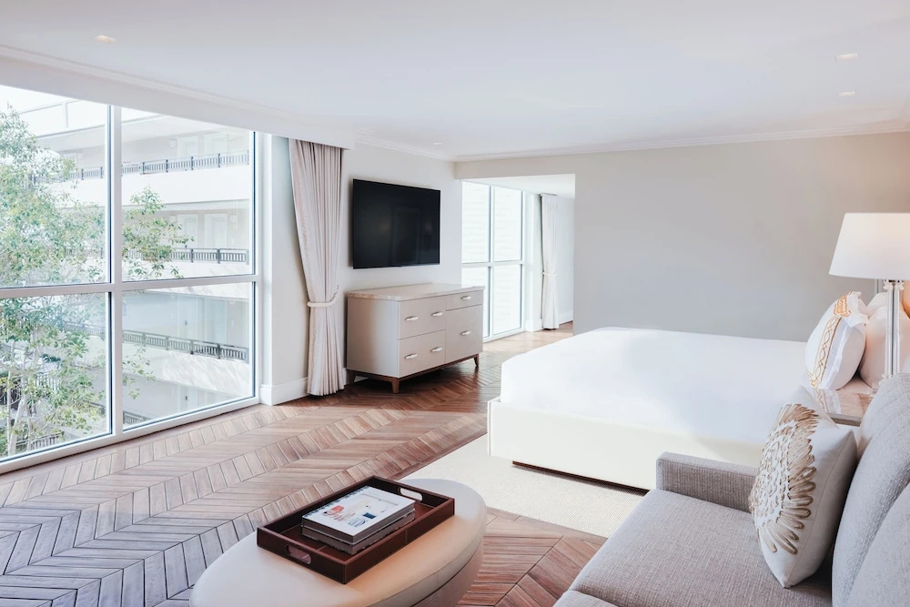 Standard Double room with view (full double bed)