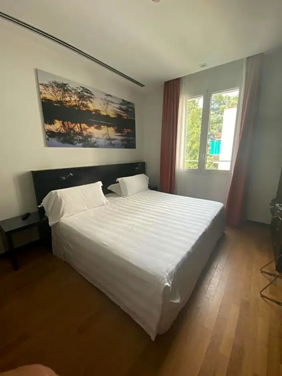 Card International Hotel - Chambres