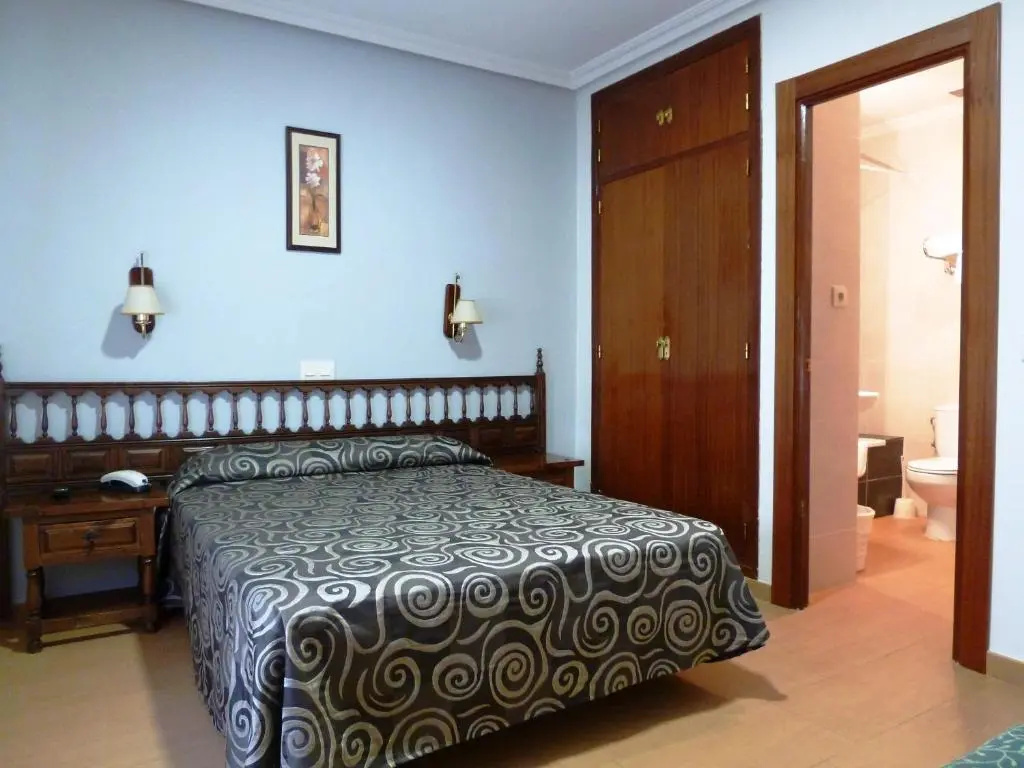 Economy room