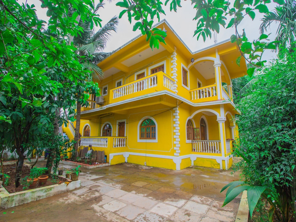 OYO Flagship 12884 Neelratna Guest House