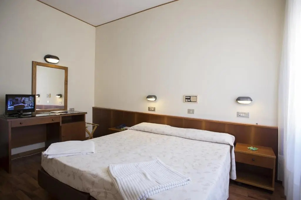 Hotel Miralaghi - Chambres