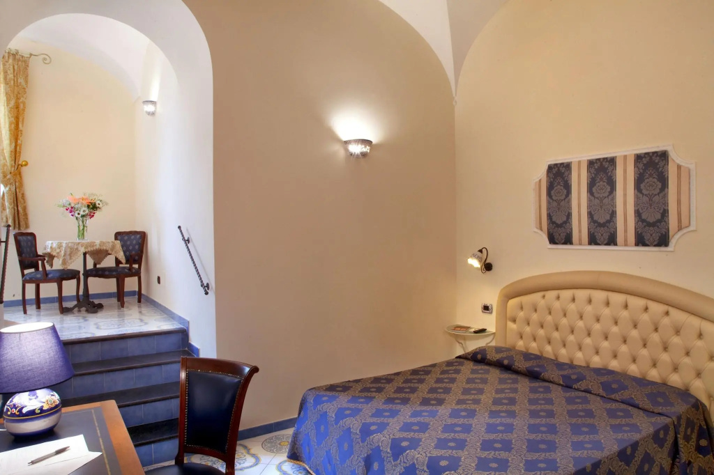 L'Antico Convitto — 4
