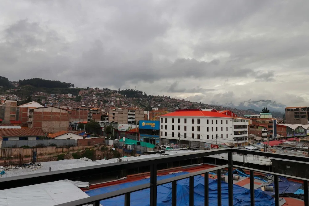 w Delightful 1BR w Perfect Balcony in Cusco
